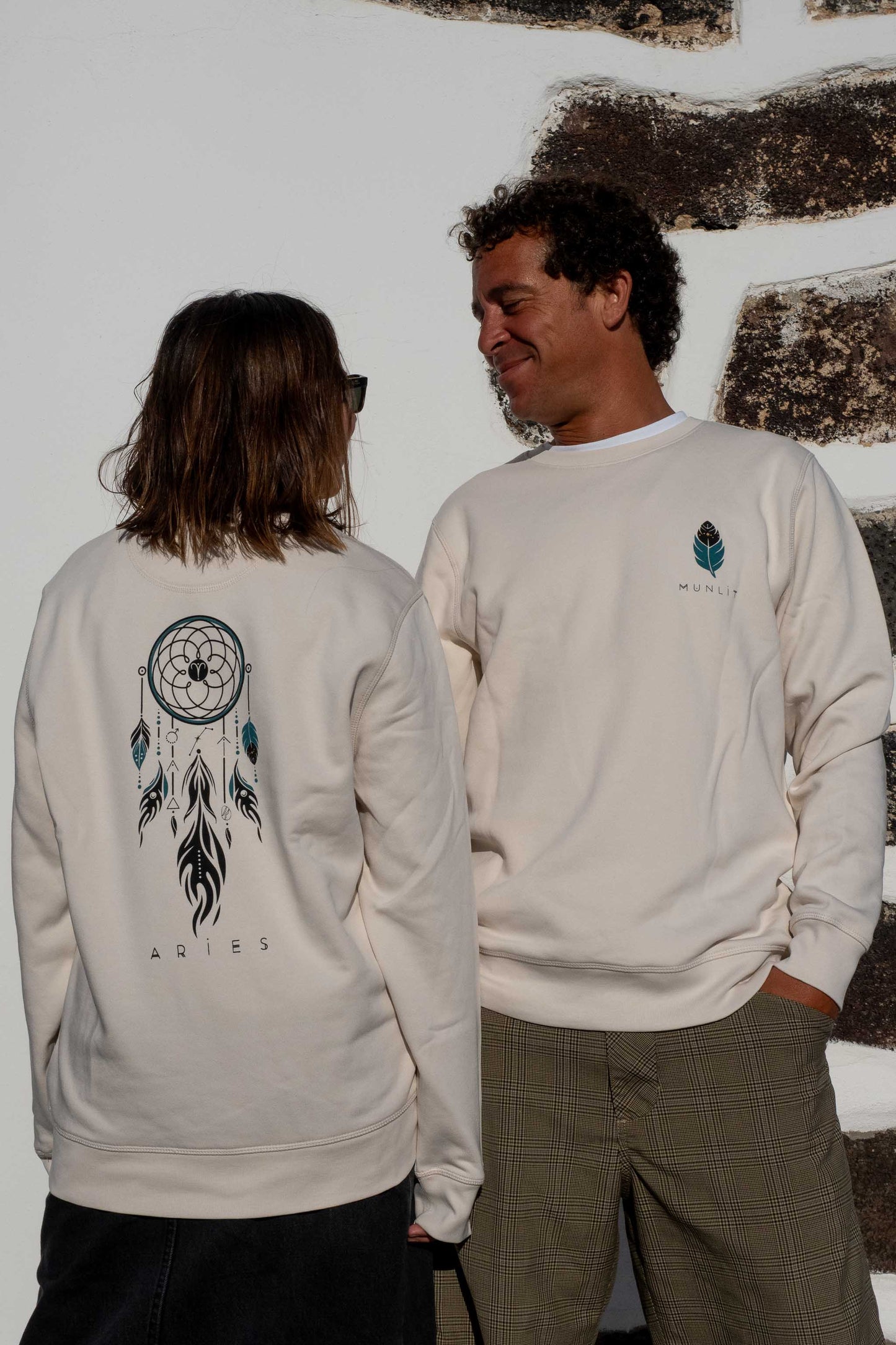 SUDADERA ORION ARIES – Sudadera ecológica unisex de corte largo