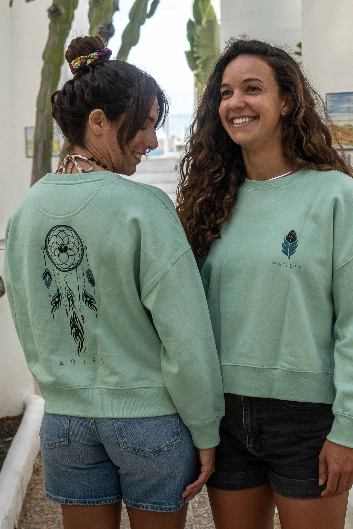 SUDADERA MAIA ARIES – sin capucha oversize ecológica de mujer