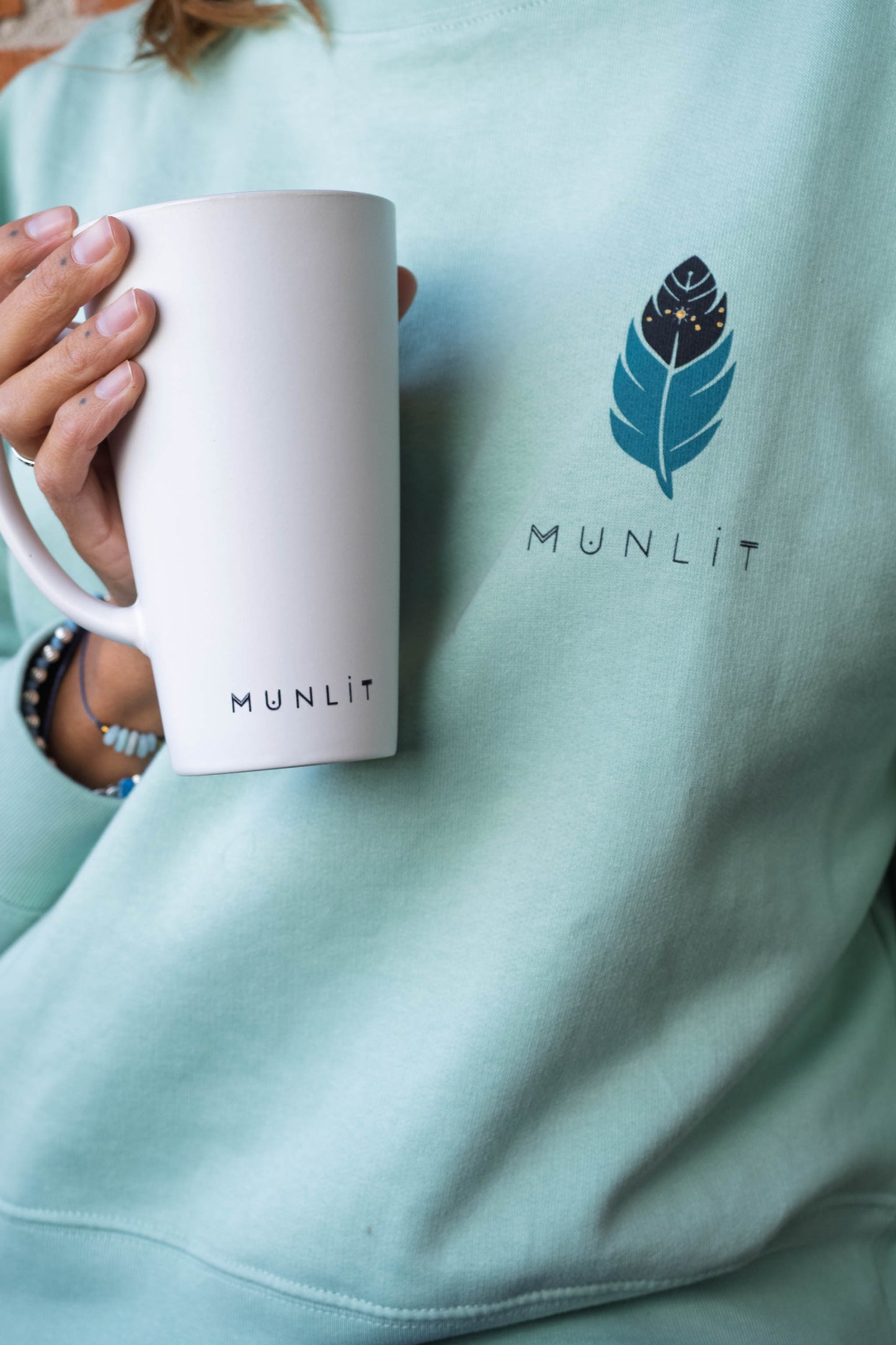 TAZA NOVA ACUARIO – Mug de cerámica estilo slim