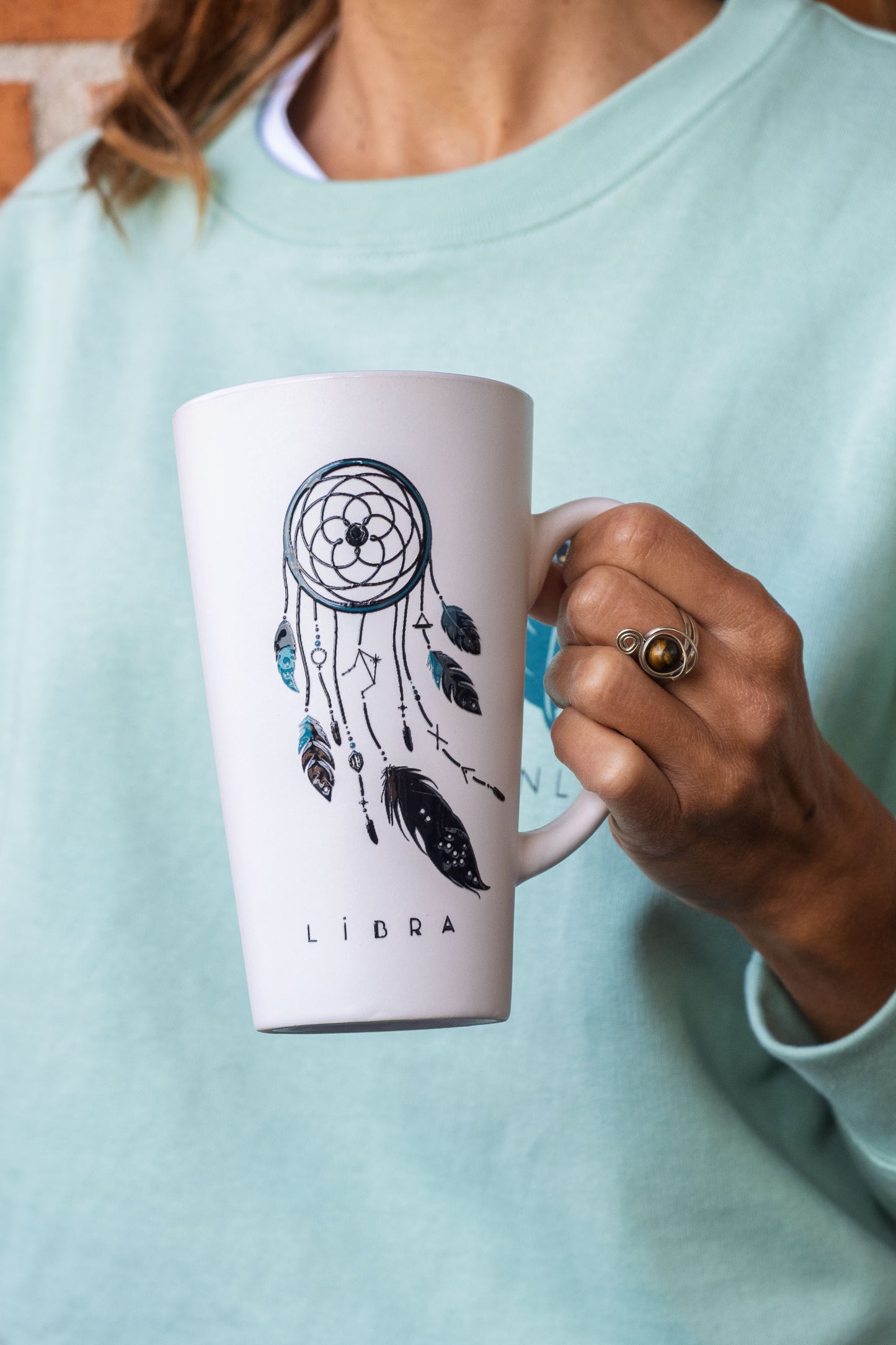 TAZA NOVA LIBRA – Mug de cerámica estilo slim