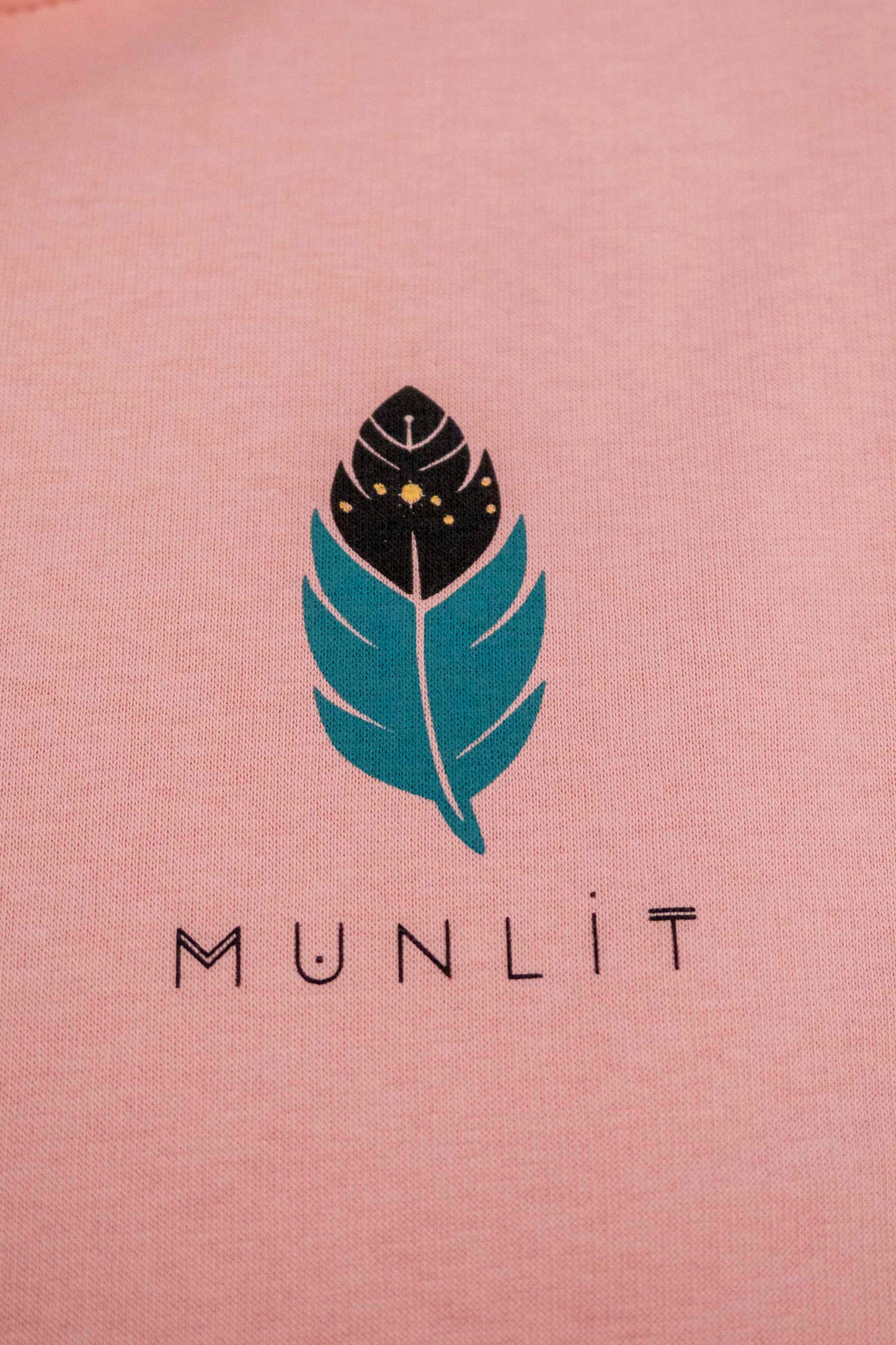 Sudadera ZENITH Waves · unisex y ecológica con capucha