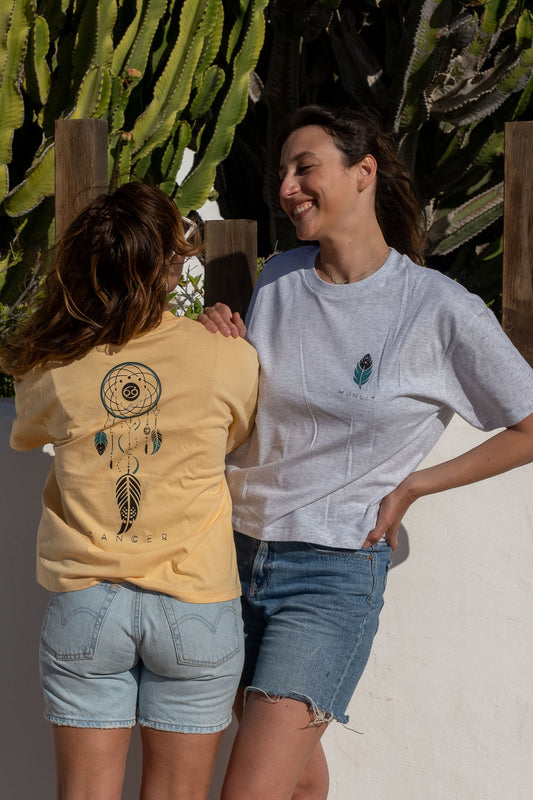 CAMISETA LYRA CANCER – Camiseta oversize ecológica de mujer
